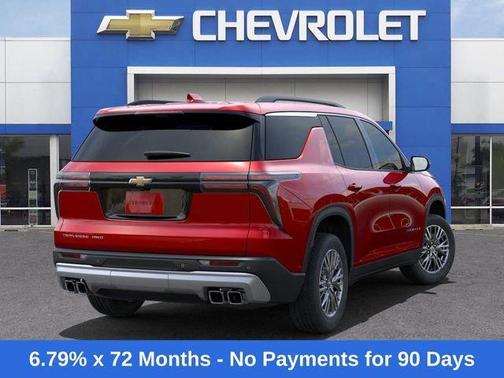 2025 Chevrolet Traverse LT