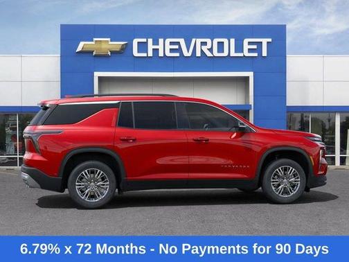 2025 Chevrolet Traverse LT