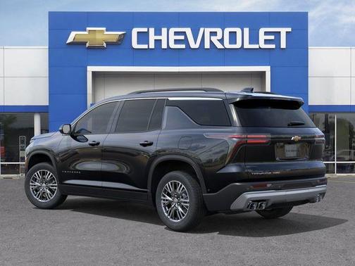 Mosaic Black Metallic 2026 Chevrolet Traverse LT