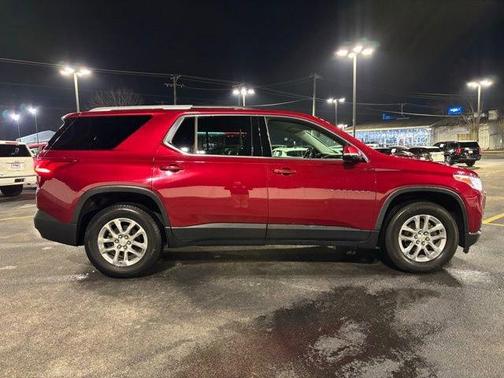 2018 Chevrolet Traverse LT Cloth