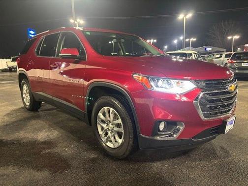 2018 Chevrolet Traverse LT Cloth
