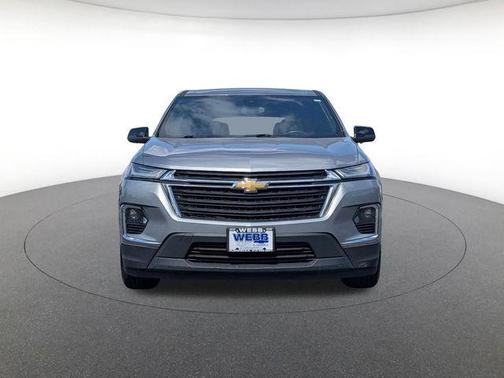 Sterling Gray Metallic 2023 Chevrolet Traverse LS