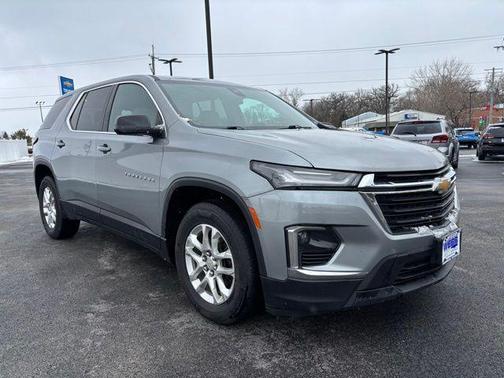 2023 Chevrolet Traverse LS