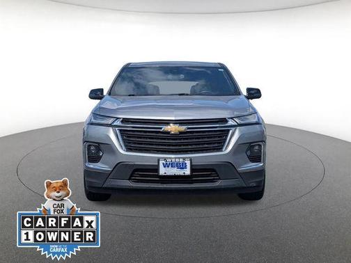 Sterling Gray Metallic 2023 Chevrolet Traverse LS