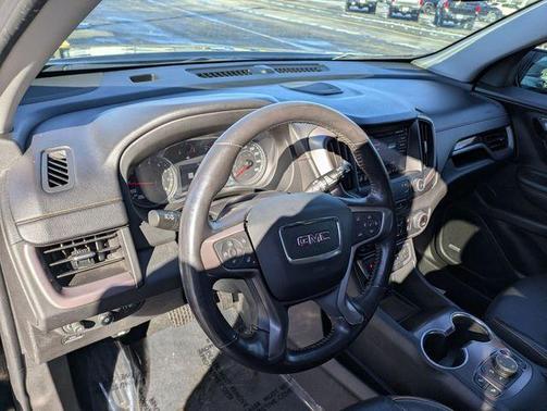 2022 GMC Terrain AT4