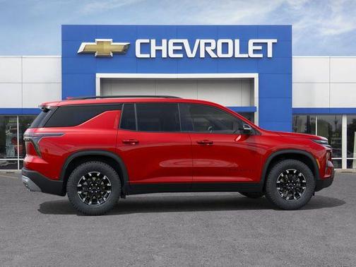 Radiant Red 2026 Chevrolet Traverse Z71