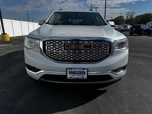 White Frost Tri-Coat 2018 GMC Acadia Denali