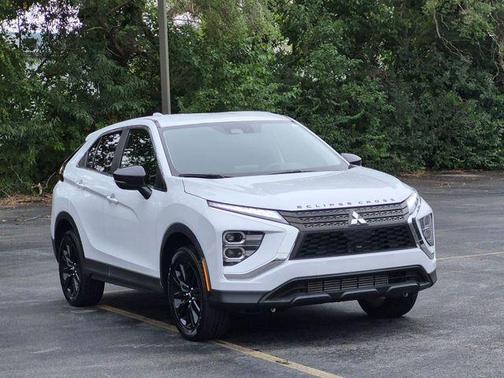 White 2023 Mitsubishi Eclipse Cross LE