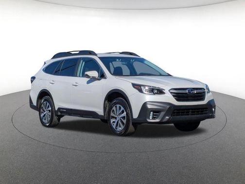 Crystal White Pearl 2020 Subaru Outback Premium