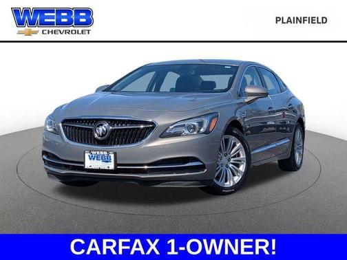 Pepperdust Metallic 2019 Buick LaCrosse Essence