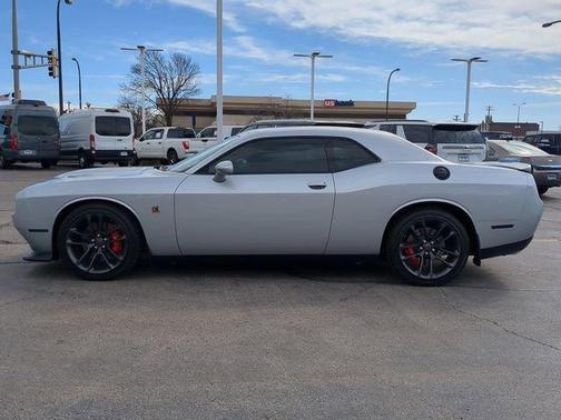 2022 Dodge Challenger R/T Scat Pack
