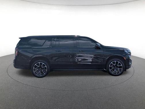 Black 2024 Chevrolet Suburban RST