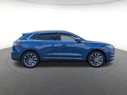 2021 Lincoln Nautilus Reserve