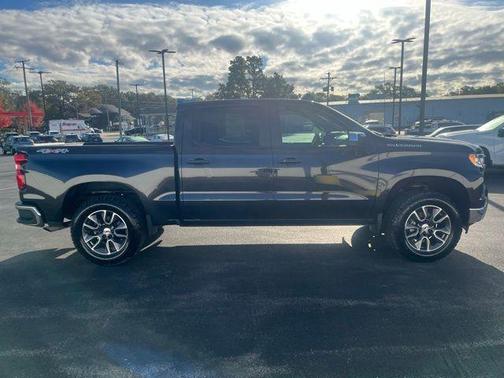 2022 Chevrolet Silverado 1500 LT