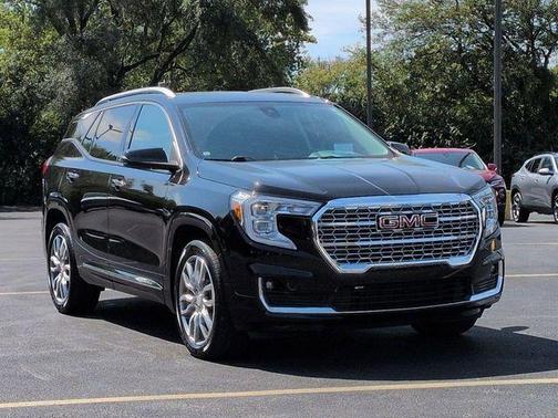 2023 GMC Terrain Denali