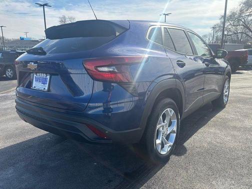 2024 Chevrolet Trax LS
