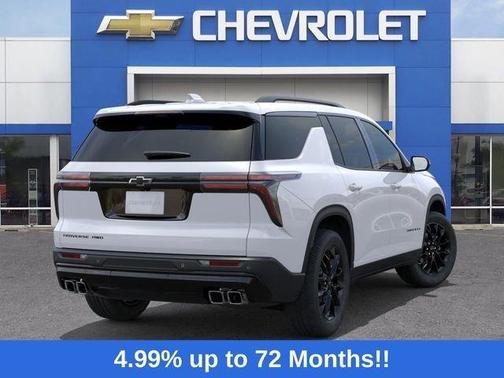 Summit White 2026 Chevrolet Traverse LT
