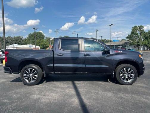 2022 Chevrolet Silverado 1500 RST