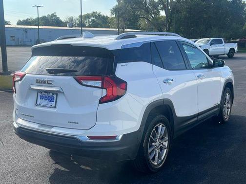 2022 GMC Terrain SLT