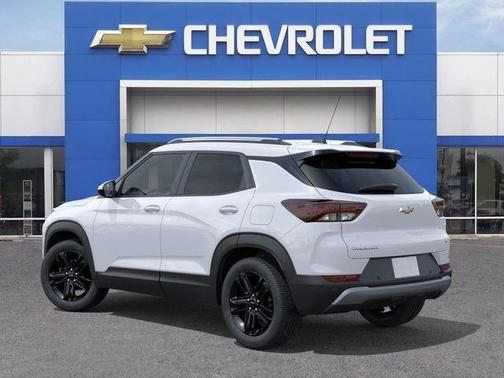 Summit White 2026 Chevrolet Trailblazer LT