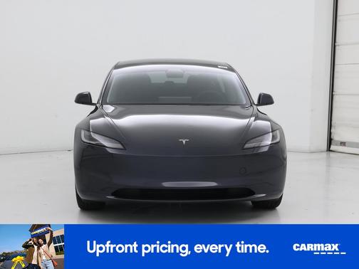 Gray 2024 Tesla Model 3 Long Range