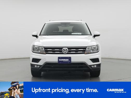 White 2018 Volkswagen Tiguan SEL