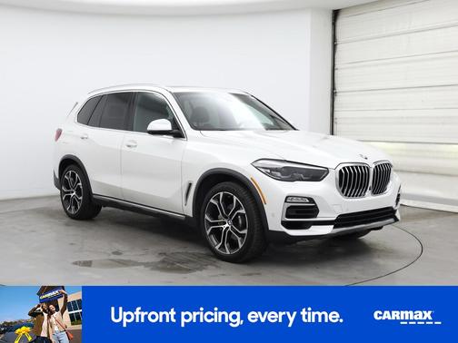 White 2021 BMW X5 xDrive40i SUV