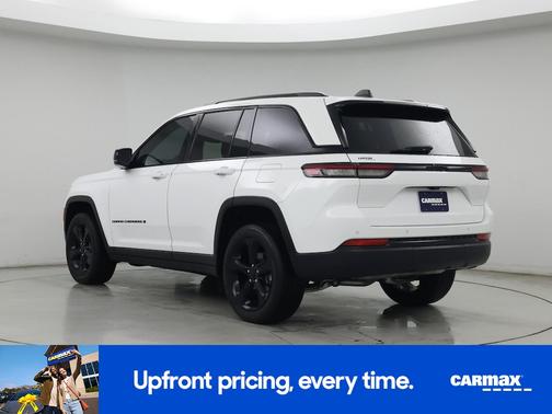 White 2024 Jeep Grand Cherokee Altitude