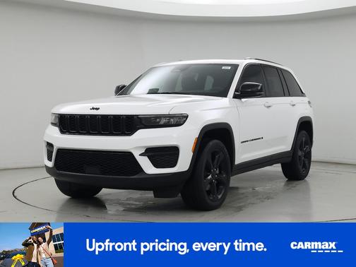 White 2024 Jeep Grand Cherokee Altitude