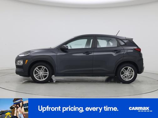 Gray 2021 Hyundai KONA SE