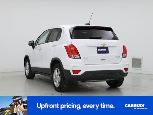 White 2019 Chevrolet Trax LS