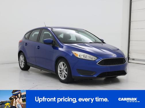 Blue 2018 Ford Focus SE