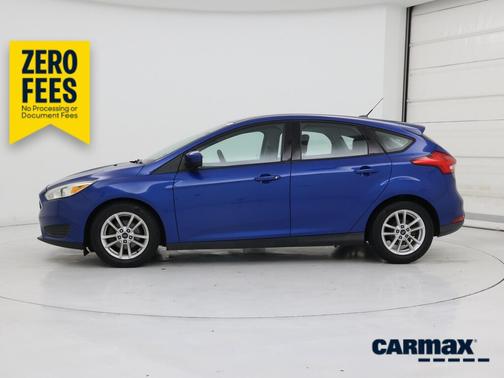 Blue 2018 Ford Focus SE
