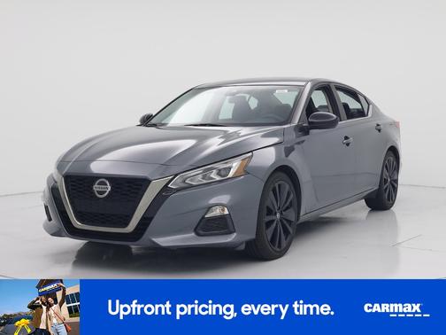 Gray 2020 Nissan Altima SR