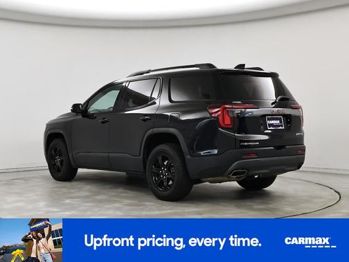 2022 GMC Acadia AT4