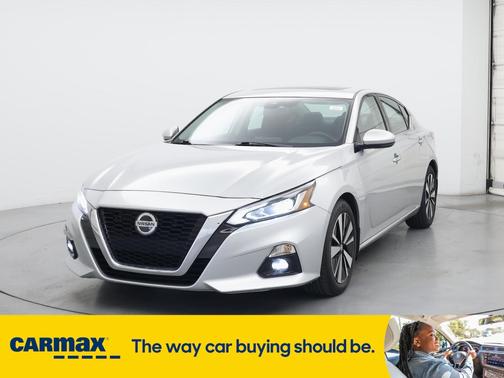 2020 Nissan Altima SV