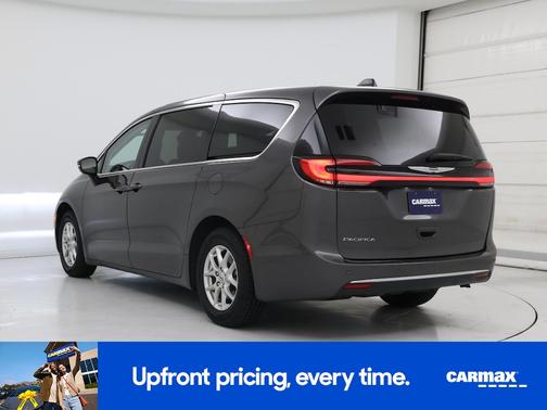 Gray 2023 Chrysler Pacifica Touring L