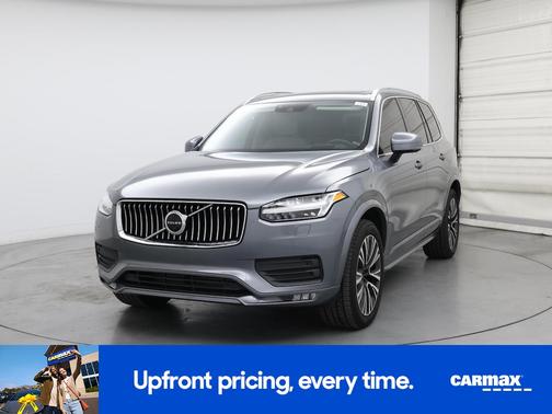 2020 Volvo XC90 T6 Momentum