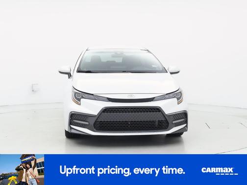 White 2022 Toyota Corolla SE