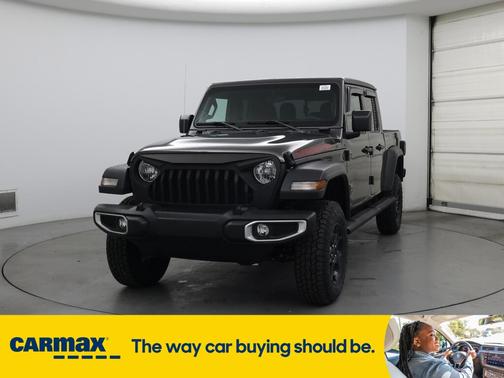 2023 Jeep Gladiator Sport