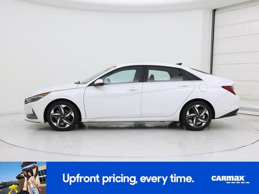 White 2021 Hyundai ELANTRA SEL