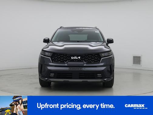 Gray 2022 Kia Sorento SX