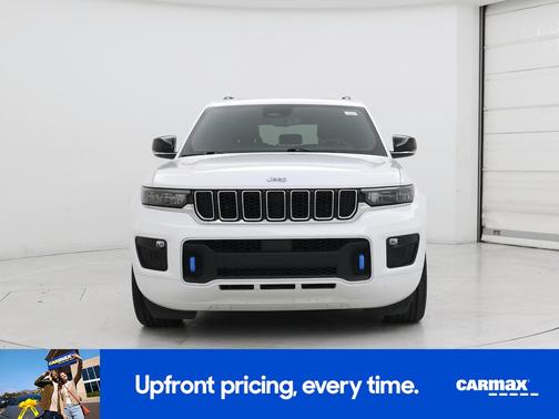 White 2022 Jeep Grand Cherokee 4xe Overland