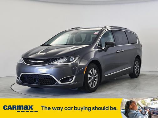 2019 Chrysler Pacifica Touring L Plus