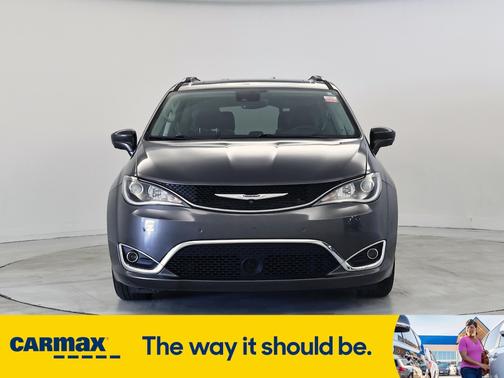 2019 Chrysler Pacifica Touring L Plus
