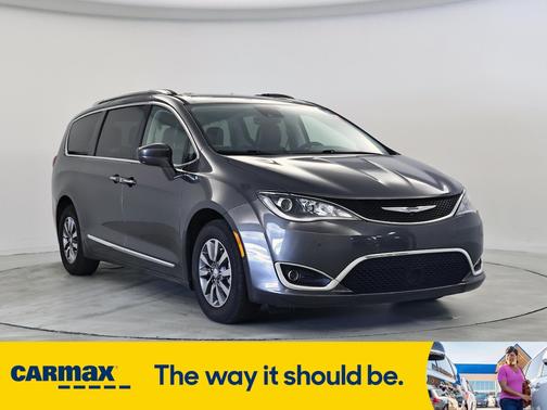 2019 Chrysler Pacifica Touring L Plus