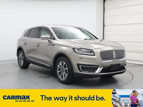 2019 Lincoln Nautilus Select