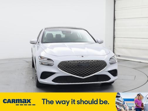 2022 Genesis G70 2.0T