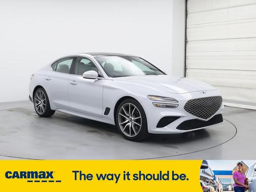 2022 Genesis G70 2.0T