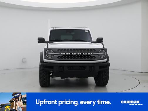 White 2022 Ford Bronco Badlands